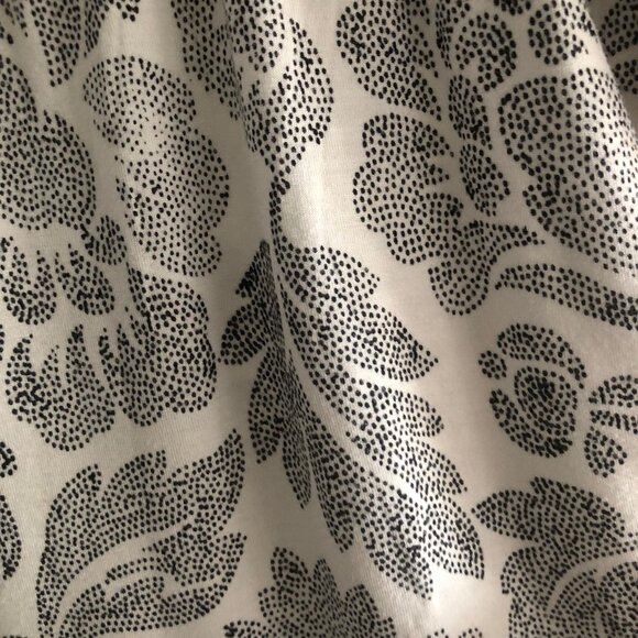 LOFT Women's White & Navy Floral Blouse - Xsmall/Small - Picture 3 of 3